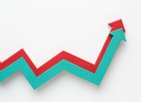 ESM: Τα ελληνικά ομόλογα επέστρεψαν στο «κλαμπ των ισχυρών» – Ρεκόρ 15ετίας για το spread