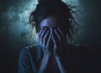 Κρυφή βιντεοσκόπηση γυναικών για viral TikTok βίντεο: Παραβίαση ιδιωτικότητας, και κέρδος από influencers