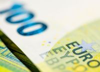 Ελλάδα: Εκρηκτική ζήτηση για το νέο 10ετές ομόλογο – Αντλήθηκαν 4 δισ. ευρώ με υπερκάλυψη 12,75 φορές!