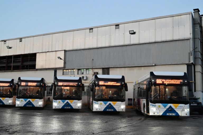 Αττική: Τέλος Εποχής για Τρόλεϊ στις Γραμμές 17 και 20 – Αντικατάσταση με Ηλεκτρικά Λεωφορεία