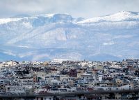 Ελλάδα: Στον «πάγο» μέχρι την Τετάρτη – Δριμύ κύμα ψύχους με χιόνια, παγετό και θυελλώδεις ανέμους