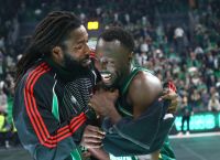 «Θα επιστρέψουμε!» – Το ηχηρό μήνυμα Λεσόρ – Γκραντ με φόντο το ΣΕΦ [pic]