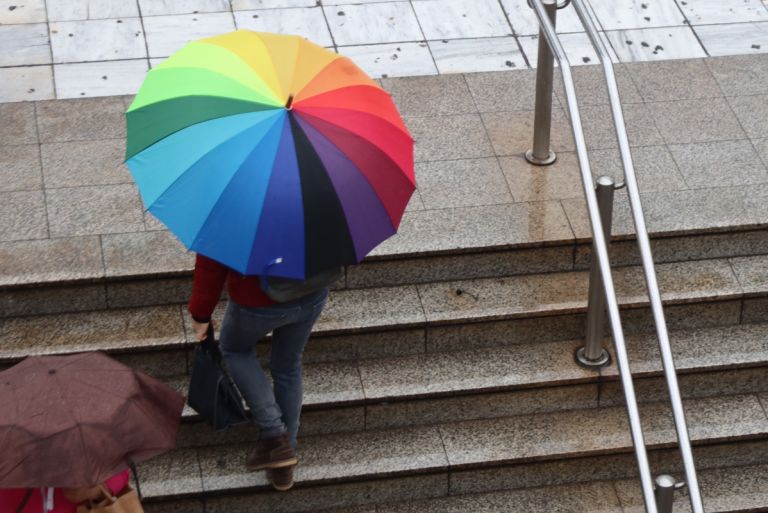 Χαλάει ο Καιρός: Βροχές, Αφρικανική Σκόνη και Λασποβροχές στα Θεοφάνεια