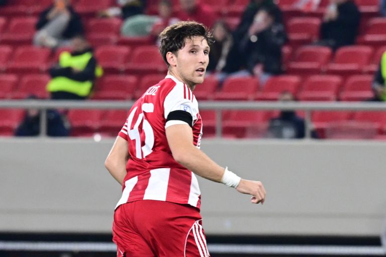 Ολυμπιακός: Αγωνία με Ρέτσο ενόψει Ατρόμητου – νάρθηκας μετά από μικροεπέμβαση