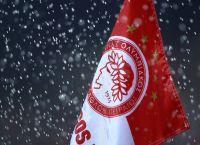 Ολυμπιακός: «Αν δεν βρεθεί ελίτ διαιτητής, ας αναβληθεί το ντέρμπι με τον ΠΑΟΚ»