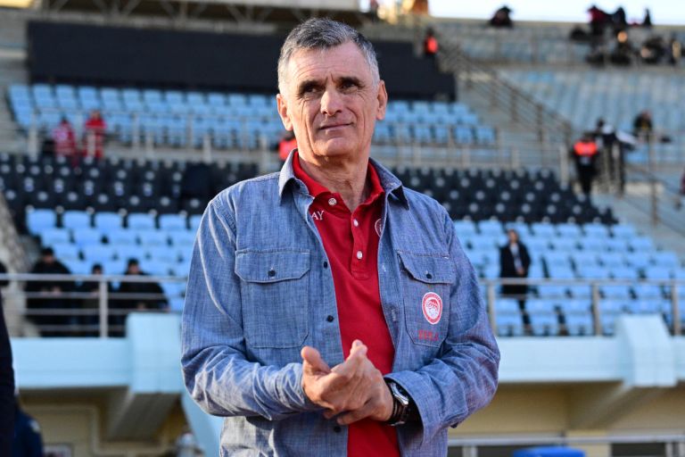 Ολυμπιακός: Σκέψεις για χρήση Joker Right – Αποφασίζει ο Μεντιλίμπαρ, δύο ματς «υποψήφια»!