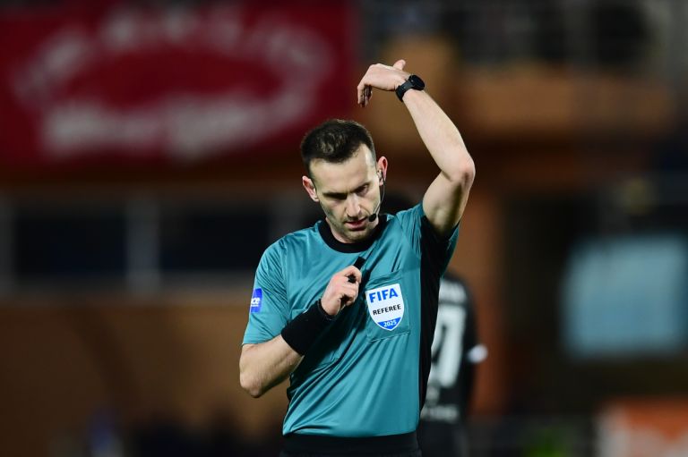 Ολυμπιακός – ΠΑΟΚ: Έλληνας διαιτητής στο Καραϊσκάκη, ξένος στο VAR – Νέα «πρόκληση» Λανουά!