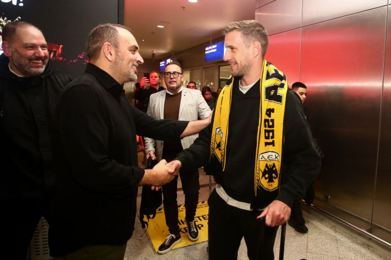 ΑΕΚ: Έπιασε δουλειά ο Μπαρναμπάς Βάργκα – Πρώτη προπόνηση στα Σπάτα, έτοιμος για ντεμπούτο με ΠΑΟΚ!