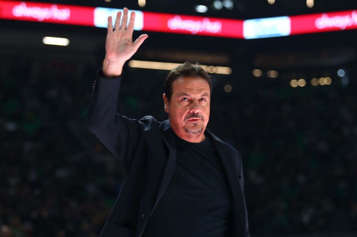 ΒΟΜΒΑ Αταμάν: «Αν δεν πάρουμε EuroLeague ή πρωτάθλημα, θα φύγω από την Αθήνα»!