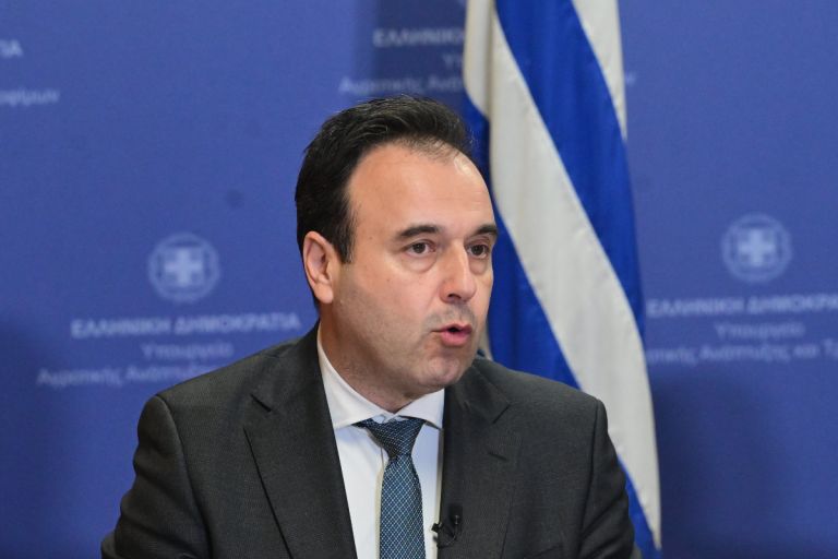 Παπαστεργίου: Οι κλήσεις από τις «έξυπνες κάμερες» δεν θα σβήνονται