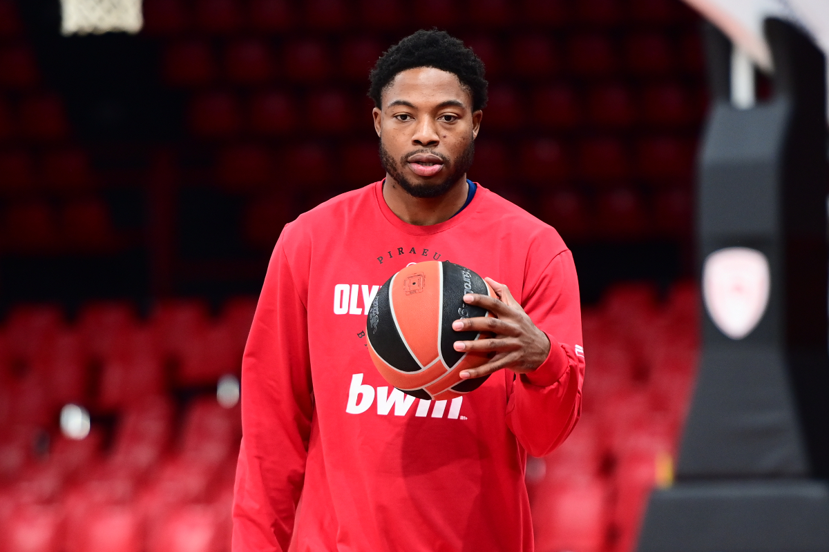 Ολυμπιακός: Επίσημα στη Stoiximan GBL ο Ταϊρίκ Τζόουνς – Στην 12άδα κόντρα στην Μπάγερν!