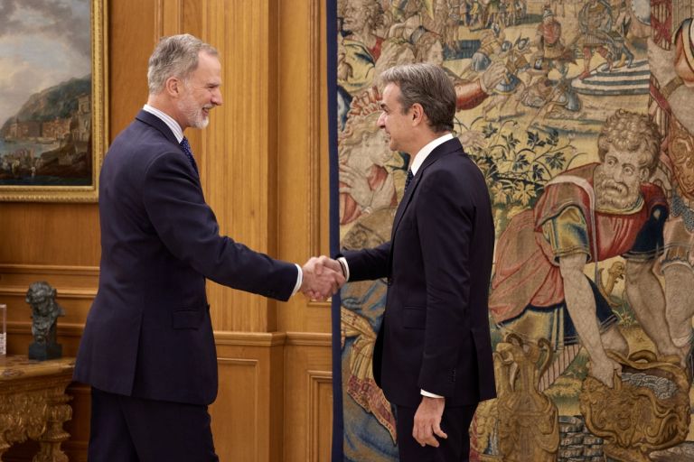 Συνάντηση Μητσοτάκη με τον Βασιλιά της Ισπανίας Φελίπε ΣΤ΄ στη Μαδρίτη