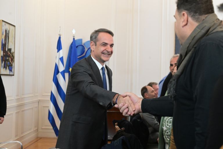 Ολοκληρώθηκε η συνάντηση Μητσοτάκη με τους αγρότες – «Τις επόμενες ημέρες οι απαντήσεις στα αιτήματα»