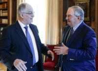 Τασούλας – Καραμανλής στο Προεδρικό Μέγαρο: Η «γαλάζια» συμμαχία που στέλνει μήνυμα ενότητας