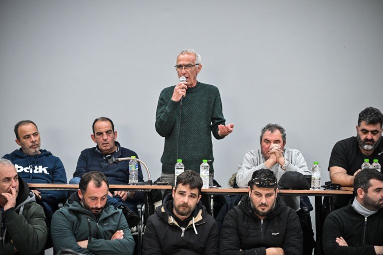 Αγρότες: “Ναι” σε συνάντηση με Μητσοτάκη αποφάσισε η πανελλαδική επιτροπή-Ανοιχτοί δρόμοι χωρίς συλλαλητήριο