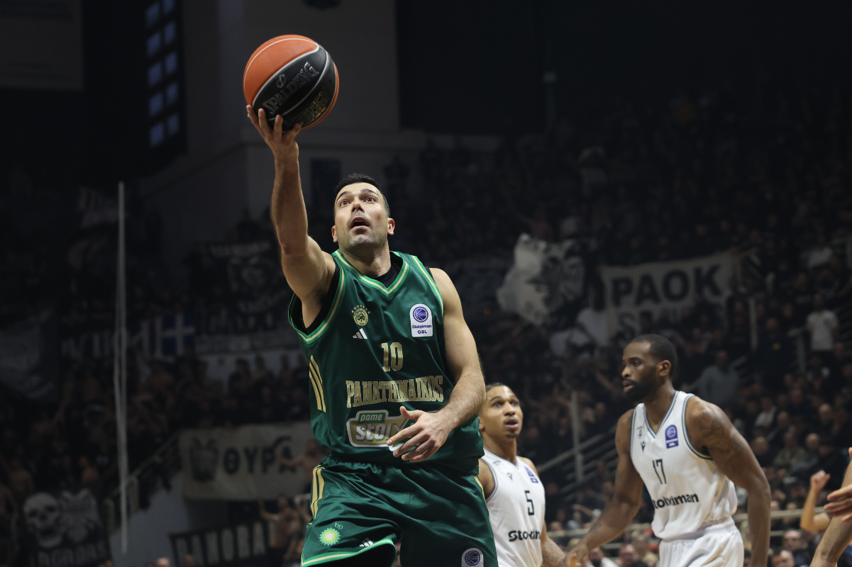 ΠΑΟΚ – Παναθηναϊκός 69-74: Πράσινη επιβίωση στη Θεσσαλονίκη – Ο Σλούκας πήρε μόνος του το ματς