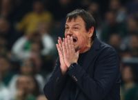 Παναθηναϊκός AKTOR – Μαρούσι: Έξαλλος ο Αταμάν – Απέσυρε όλη την πεντάδα μετά από μόλις 3 λεπτά!