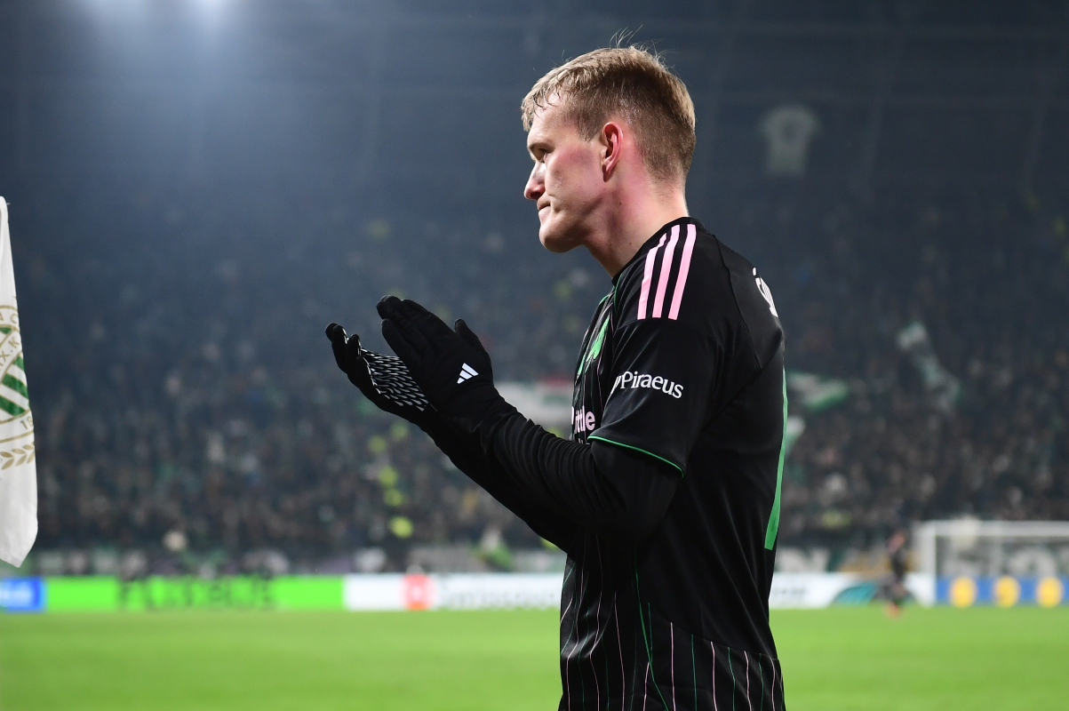 Παναθηναϊκός: Ο Σβιντέρσκι με κίτρινη στην Ουγγαρία επισπεύδει την αποχώρησή του