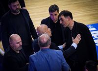 Ολυμπιακός: Ο Μπαρτζώκας για Τζόουνς και την αποθέωση στον Γουόρντ – «Πρέπει να μείνουμε εκεί»