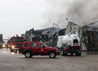 Διαρροή αερίου και έκρηξη στους φούρνους δείχνουν τα πρώτα ευρήματα για την τραγωδία στο εργοστάσιο Βιολάντα