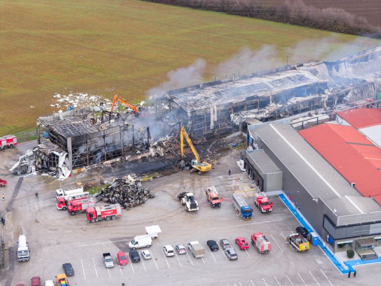 Έκρηξη στη «Βιολάντα» στα Τρίκαλα: «Μόνο διαρροή προπανίου» δείχνουν οι πραγματογνώμονες