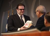 Πιερρακάκης: «Το στεγαστικό είναι εθνική πρόκληση – Κλειδί οι ιδιοκτήτες ακινήτων»