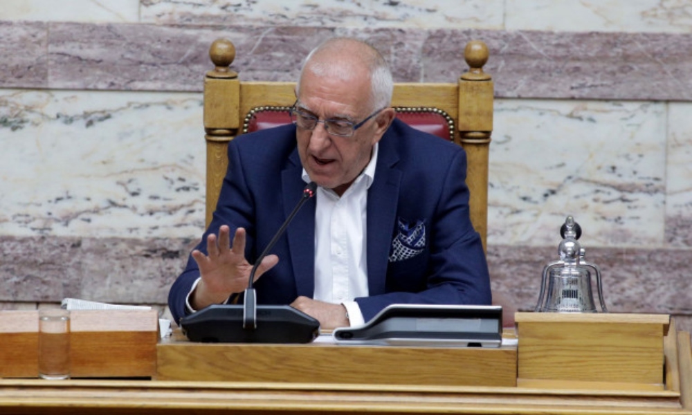 Ο Κακλαμάνης στο επίκεντρο νέας πολιτικής σκακιέρας:από το πρωινό καφέ στη «συμφωνία συναινετικών ισορροπιών»