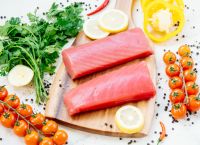 Ρεκόρ όλων των εποχών: Τόνος 243 κιλών πουλήθηκε για 2,8 εκατ. ευρώ στην πρώτη δημοπρασία της χρονιάς!