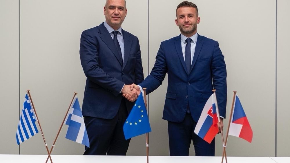 Συμφωνία-ορόσημο CSG–ΕΑΣ: Επιστρέφει η παραγωγή πυρομαχικών μεγάλου διαμετρήματος στο Λαύριο