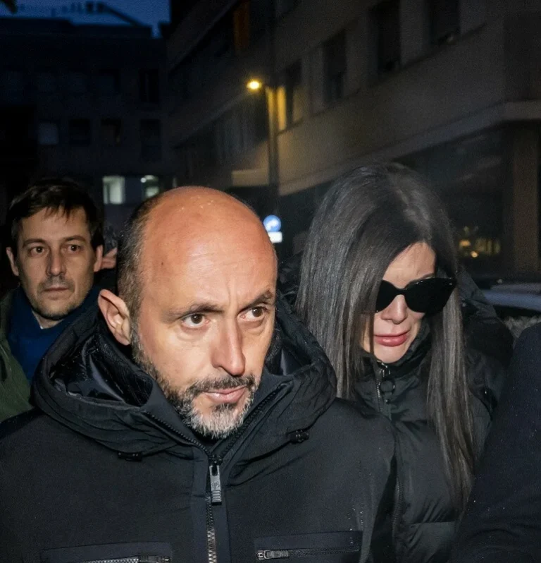 Ελβετία: «Δημόσια ανθρωποφαγία» καταγγέλλουν οι δικηγόροι των ιδιοκτητών του μπαρ Le Constellation