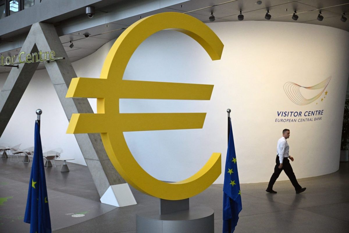 ΕΚΤ  σε νέο σταυροδρόμι: Αβεβαιότητα γεωπολιτικών κρίσεων «ψαλιδίζει» την ανάπτυξη της ευρωζώνης