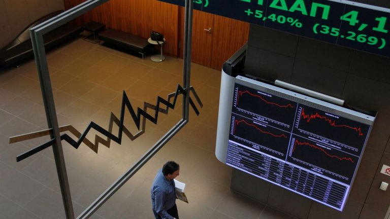 Χρηματιστήριο Αθηνών: Ράλι 6 μηνών με ιστορικά υψηλά και ηγεσία τράπεζων–ενέργειας