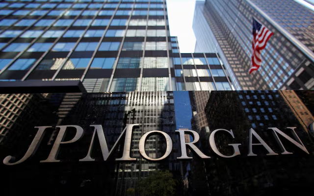 JPMorgan: Η Ελλάδα ξεχωρίζει ως top pick στην Emerging Europe