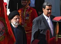 Ιράν στο χείλος: Από την εσωτερική αιματοχυσία στην απειλή εξωτερικής σύγκρουσης