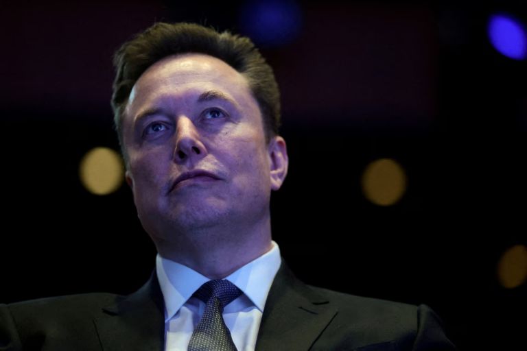 Tesla: Τέλος εποχής για τα Model S και Model X – Ο Μασκ στρέφεται στα ανθρωποειδή ρομπότ Optimus