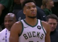 Γιάννης Αντετοκούνμπο: Το άστοχο σουτ που «πόνεσε» – Οι Μπακς ηττήθηκαν 113-114 από τους Γουίζαρντς [vid]