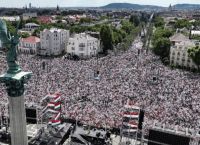 Διαδήλωση στη Βουδαπέστη κατά της Σλοβακικής Τροπολογίας για τα Διατάγματα Μπένες