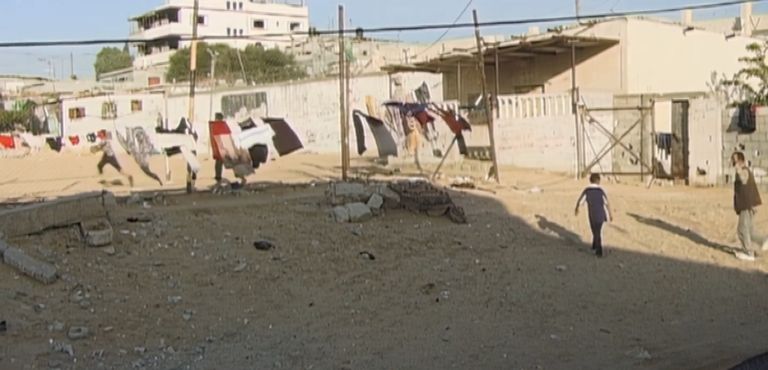 Καμάλ Αλτζάφαρι: «Η Ταινία μου είναι Πράξη Αντίστασης στην Εξάλειψη της Μνήμης της Γάζας»