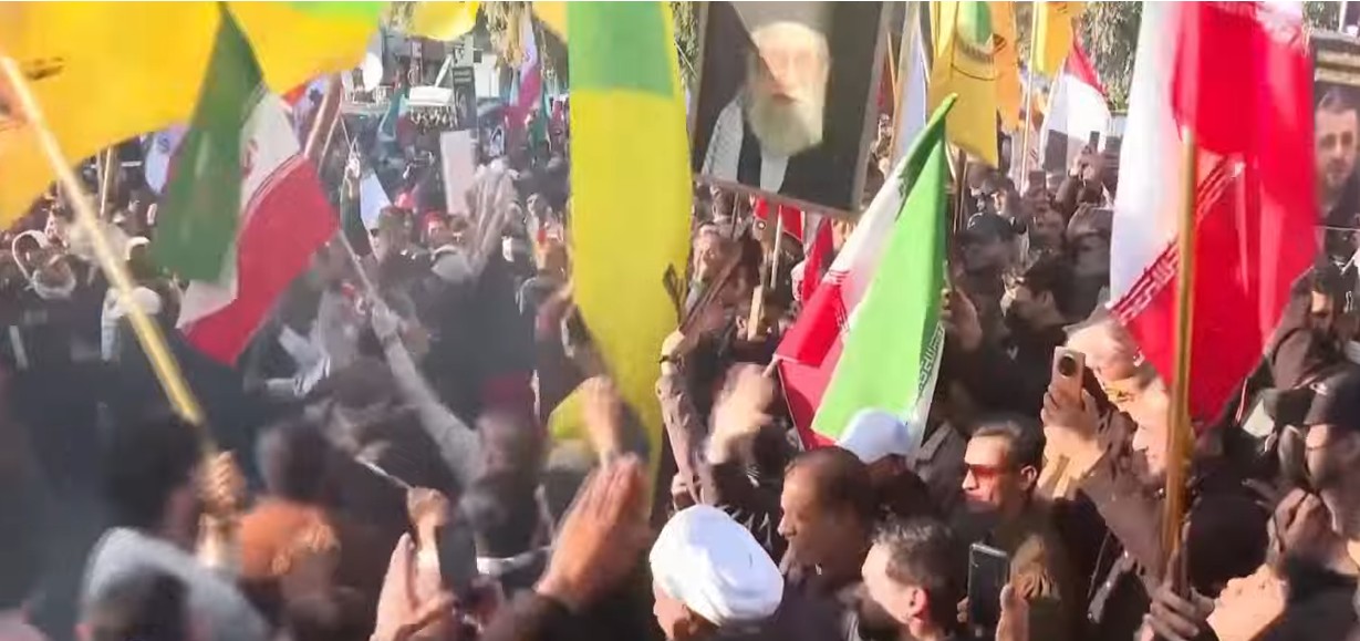 Χαμενεΐ: Ο Τραμπ φέρει άμεση ευθύνη για πάνω από 3.400 νεκρούς διαδηλωτές