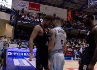 Κολοσσός – Ολυμπιακός: ΣΟΚ καταγγελία Πετρόπουλου, μετά το επεισόδιο με τον Σάσα Βεζένκοβ!