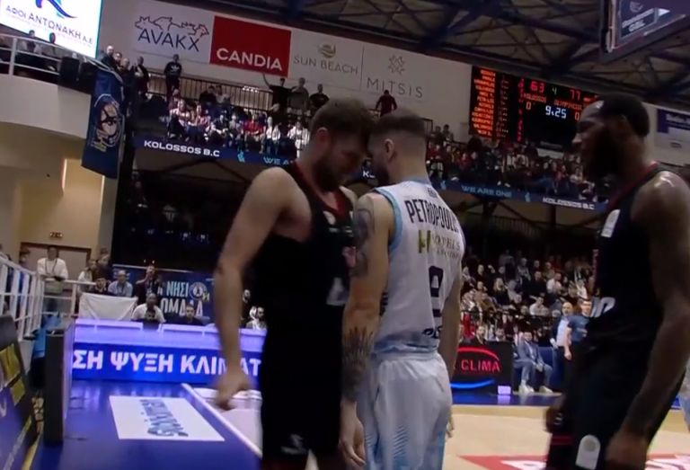 Κολοσσός – Ολυμπιακός: ΣΟΚ καταγγελία Πετρόπουλου, μετά το επεισόδιο με τον Σάσα Βεζένκοβ!