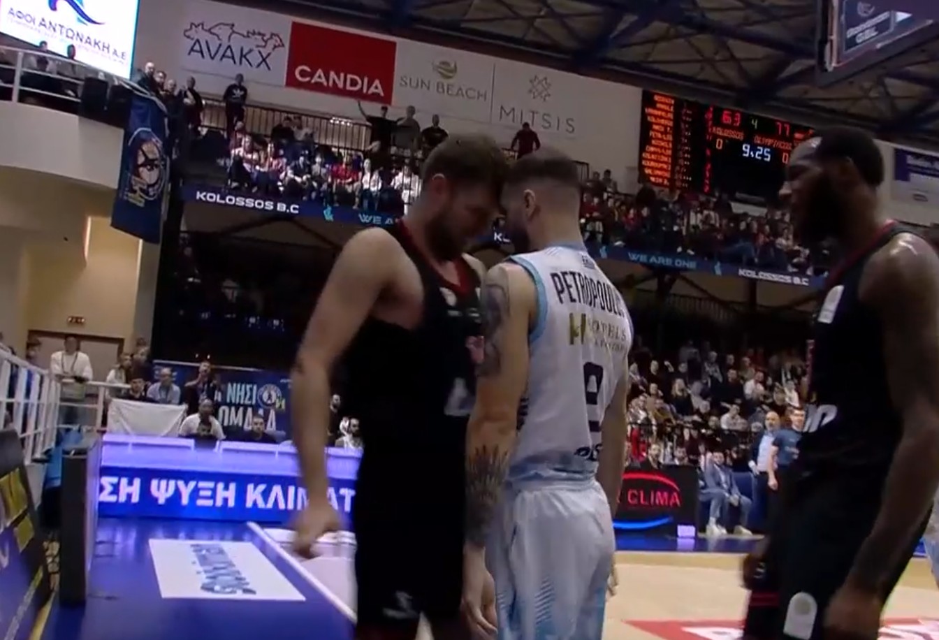 Κολοσσός – Ολυμπιακός: ΣΟΚ καταγγελία Πετρόπουλου, μετά το επεισόδιο με τον Σάσα Βεζένκοβ!