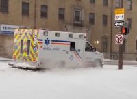 Σαρώνει τις ΗΠΑ η κακοκαιρία: Πυκνές χιονοπτώσεις, πολικό ψύχος και πάνω από 10.000 ακυρώσεις πτήσεων