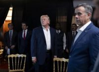 Η απαγορευμένη κίνηση της Ουάσιγκτον – κατάσχεση Μαδούρο & η γεωπολιτική στροφή στη Λατινική Αμερική