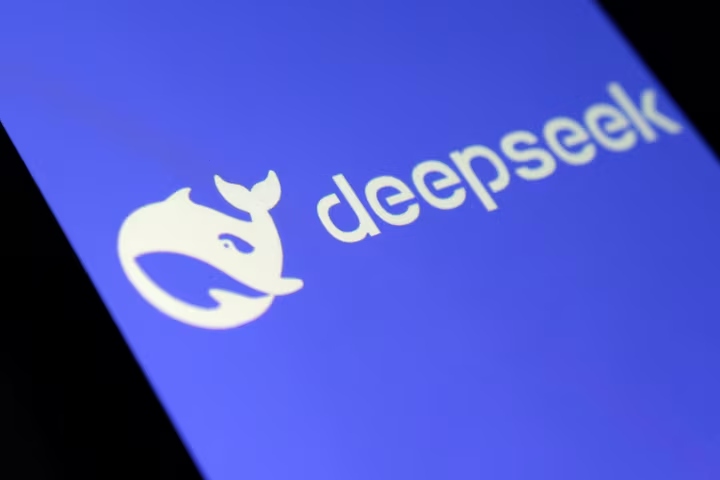 DeepSeek V4: Το Νέο Κινεζικό AI Μοντέλο με Έμφαση στον Προγραμματισμό