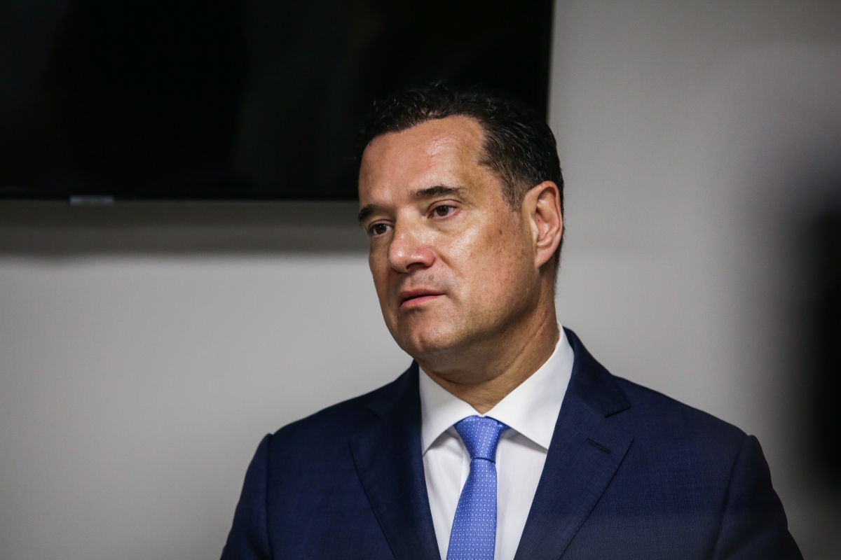 Άδωνις: Από 3 σε 22 πλωτά ασθενοφόρα – η αλήθεια για τα νησιά [vid,pics]