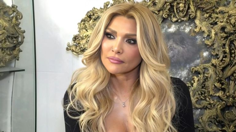 Δεν το πίστευε η Αγγελική Ηλιάδη: Πώς εμμονικός θαυμαστής βρήκε το τηλέφωνό της