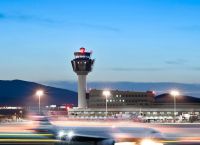 Πανελλαδικό «λουκέτο» στις πτήσεις: Τεχνικό πρόβλημα στο FIR Αθηνών καθηλώνει αεροπλάνα