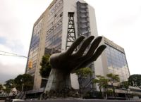 Η λεηλασία του πετρελαίου της Βενεζουέλας: ο Τραμπ παραδίδει τα κοιτάσματα στους αμερικανικούς κολοσσούς