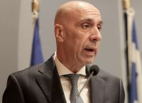 Ο Μπρατάκος ζητά κρατική παρέμβαση στη ΔΕΗ, 120 δόσεις και χρηματοδότηση ΜμΕ